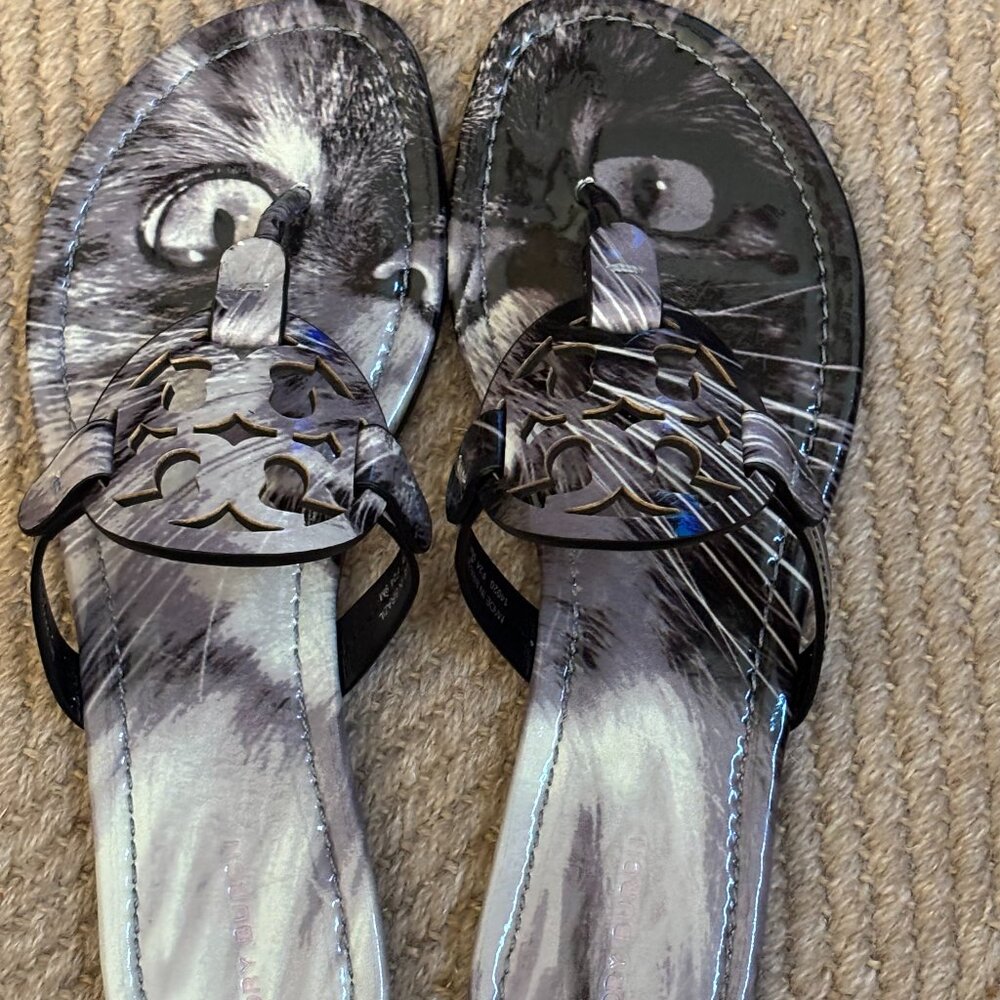 Tory Burch Miller Printed Patent Sandal Cat Portrait Grey Gray